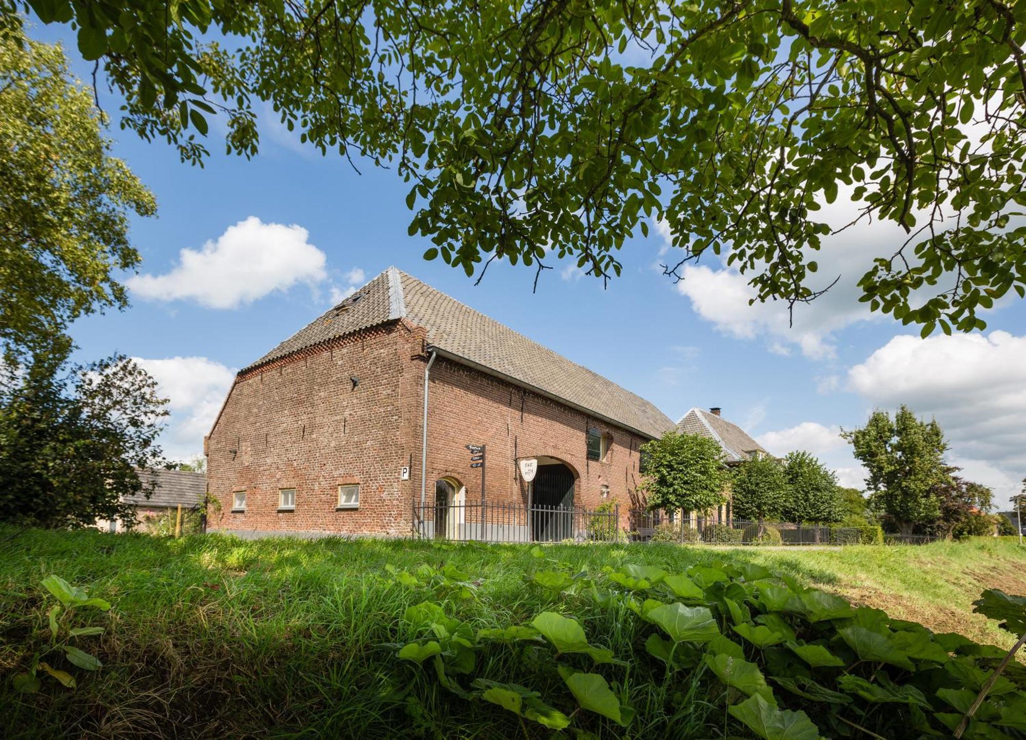 阿珀尔特伦住宿加早餐旅馆 Appeltern 外观 照片